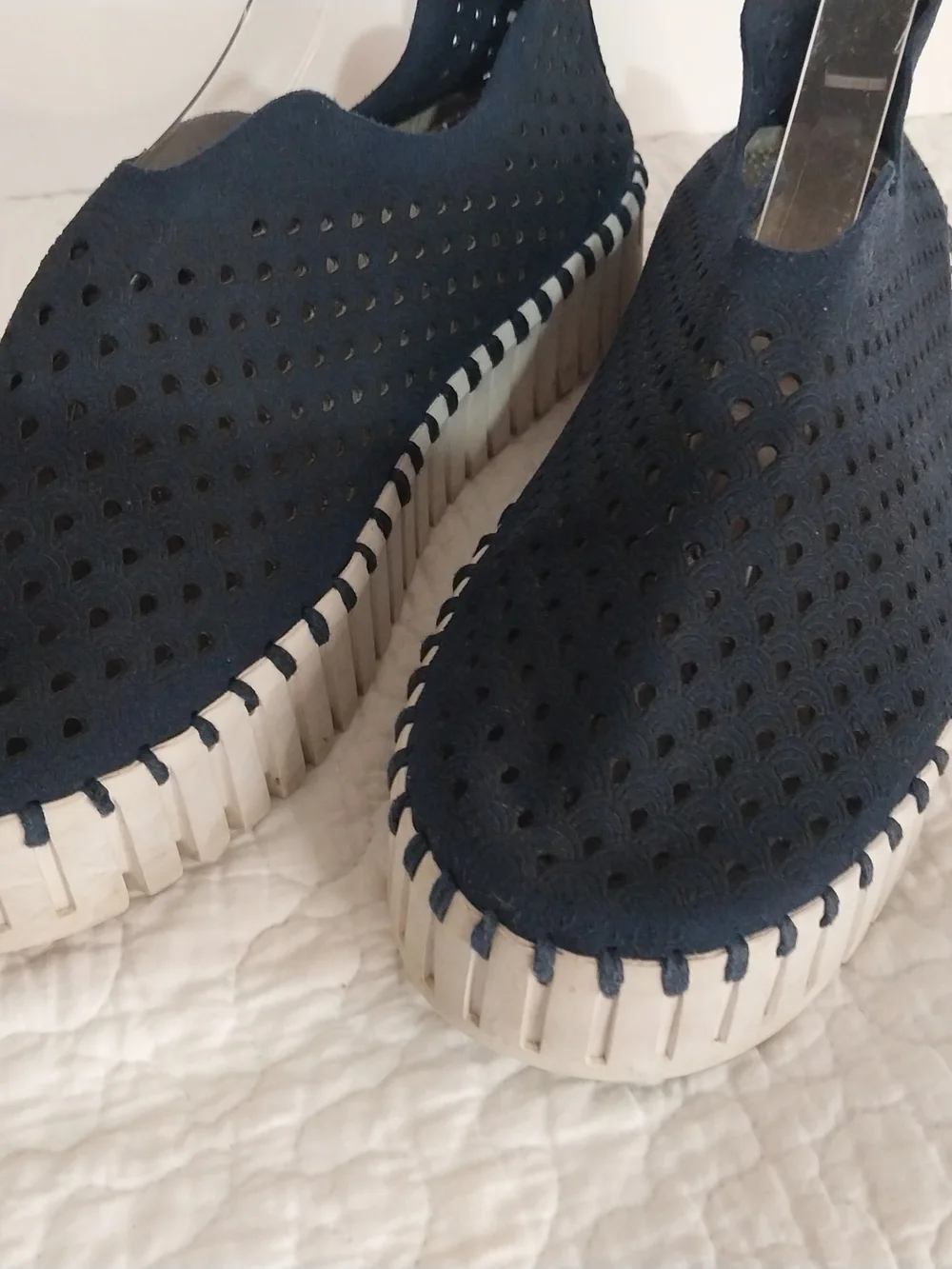 Ilse Jacobsen breathable perforated